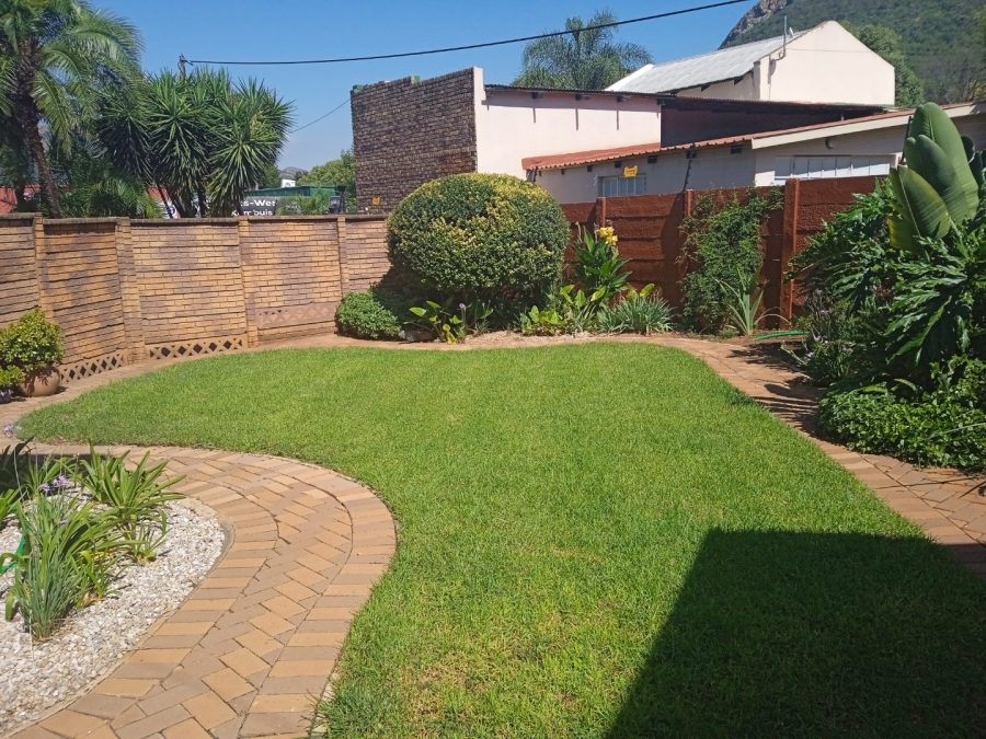 To Let 3 Bedroom Property for Rent in Schoemansville North West